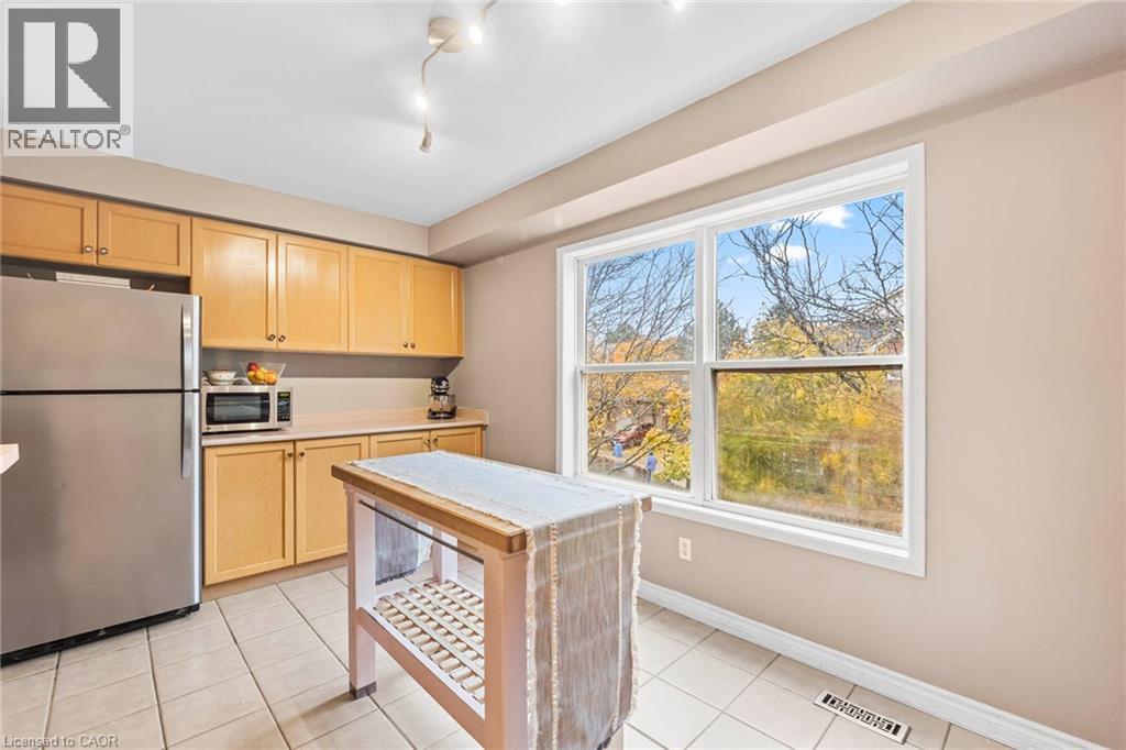 2531 Northampton Boulevard Unit# 51, Burlington, Ontario  L7M 4H5 - Photo 9 - 40784788