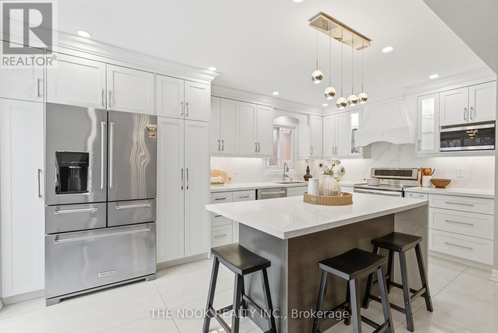 1649 Beaton Way, Pickering (Brock Ridge), Ontario  L1X 1X7 - Photo 10 - E12709220