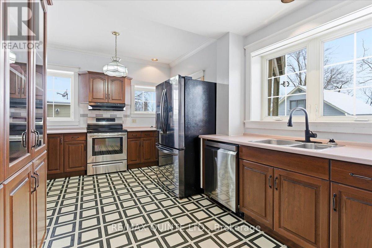 219 East Street, Greater Napanee (Greater Napanee), Ontario  K7R 1T2 - Photo 21 - X12709200