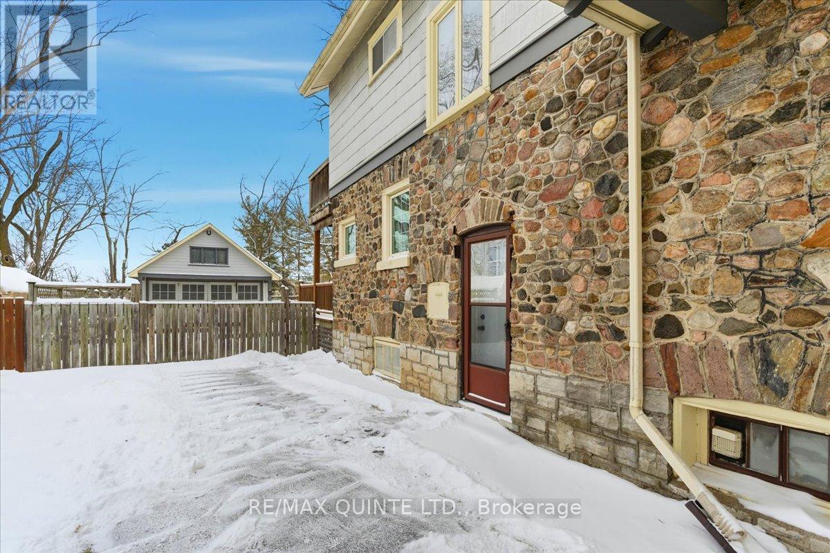 219 East Street, Greater Napanee (Greater Napanee), Ontario  K7R 1T2 - Photo 3 - X12709200