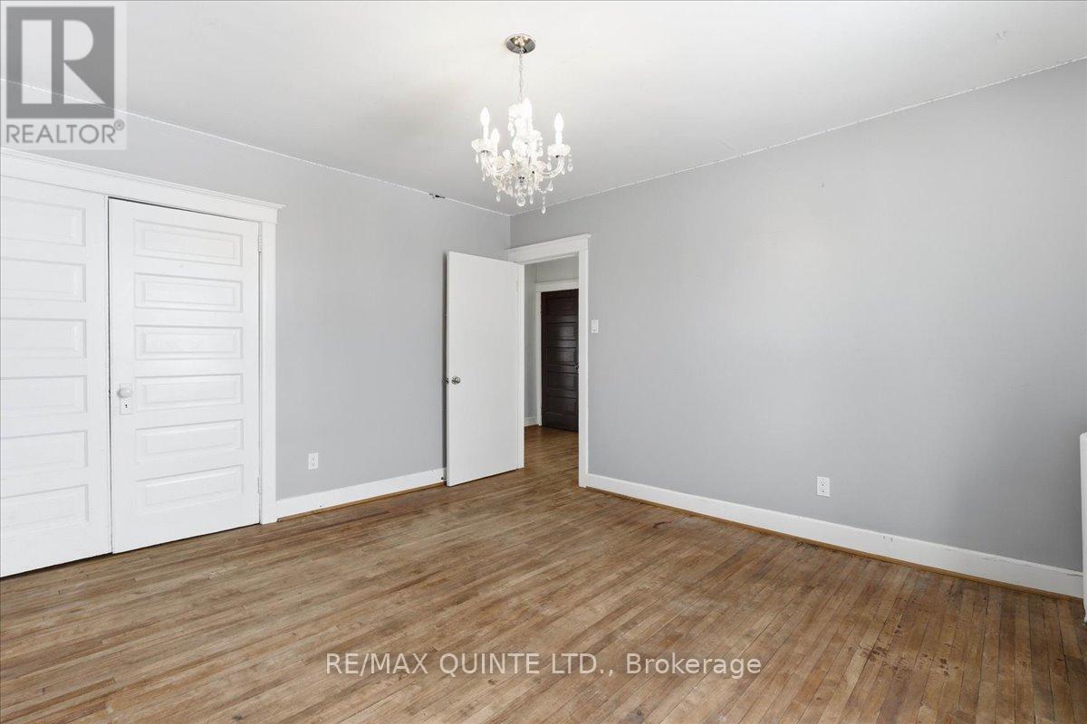 219 East Street, Greater Napanee (Greater Napanee), Ontario  K7R 1T2 - Photo 40 - X12709200