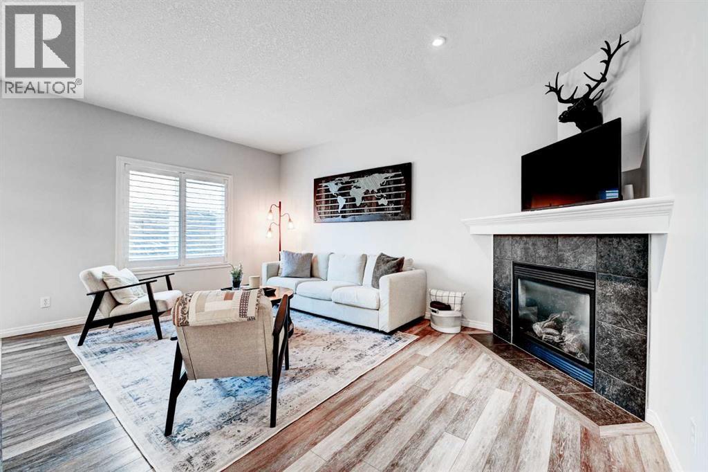 195 Chapalina Terrace Se, Calgary, Alberta  T2X 3X3 - Photo 7 - A2277812