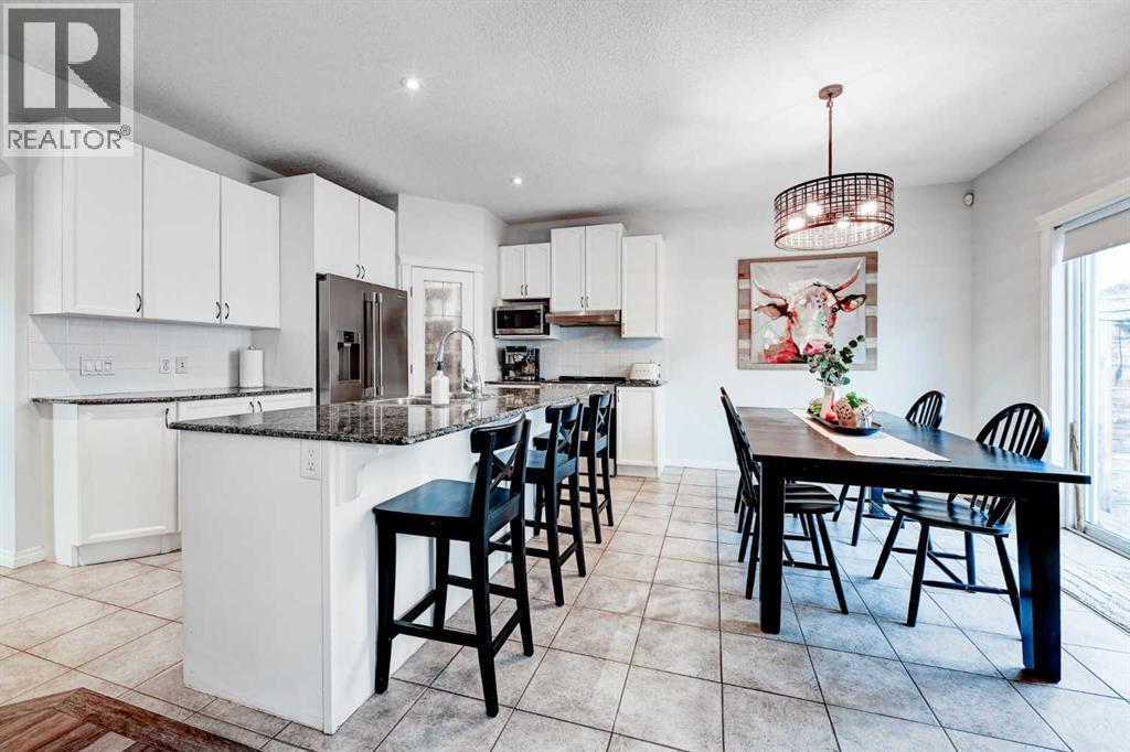 195 Chapalina Terrace Se, Calgary, Alberta  T2X 3X3 - Photo 11 - A2277812