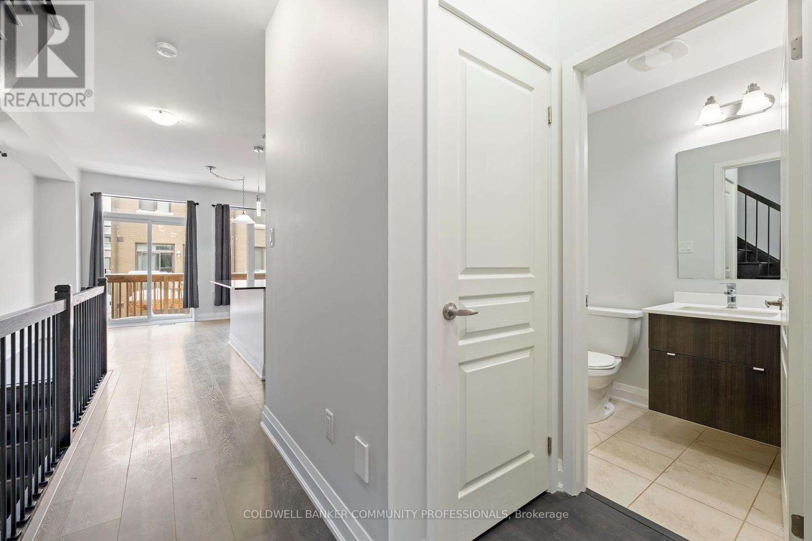 193 Huguenot Road, Oakville, Ontario  L6H 0L6 - Photo 20 - W12706676