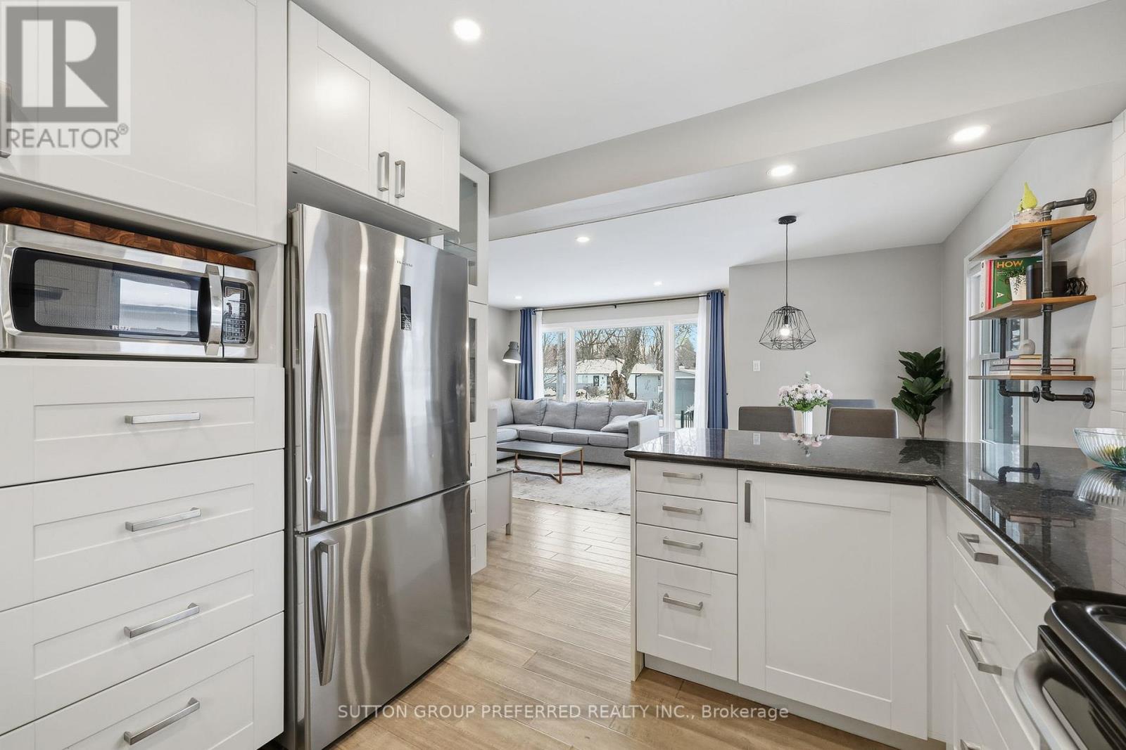 189 Mary Avenue, London South, Ontario  N6J 3L8 - Photo 11 - X12709114