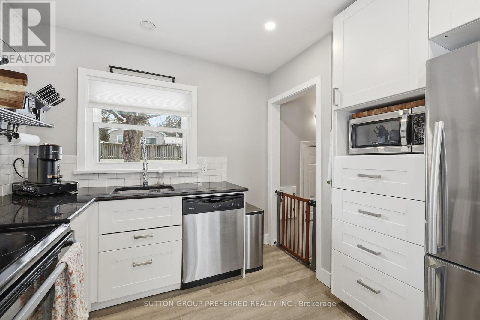 189 Mary Avenue, London South, Ontario  N6J 3L8 - Photo 13 - X12709114