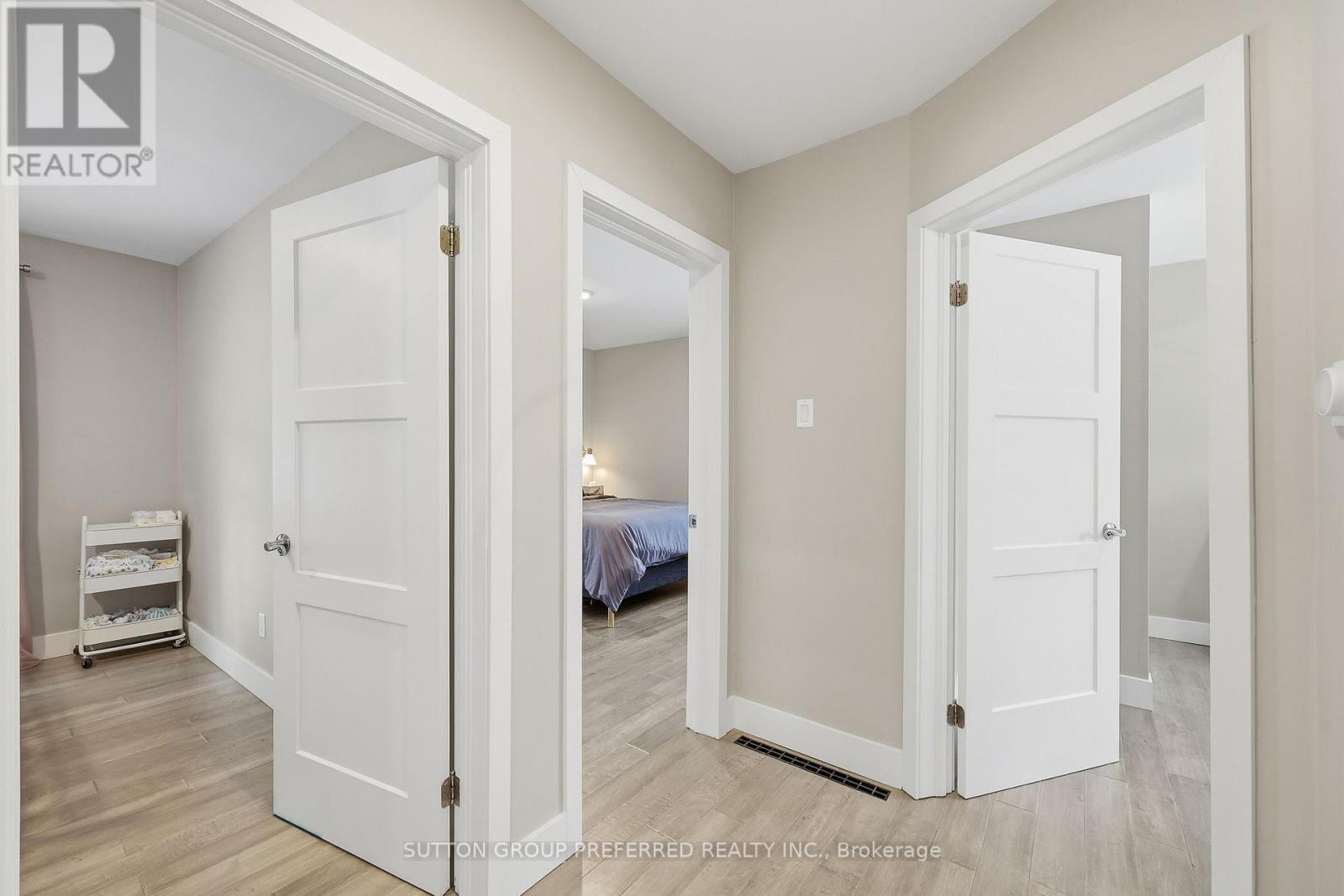 189 Mary Avenue, London South, Ontario  N6J 3L8 - Photo 14 - X12709114