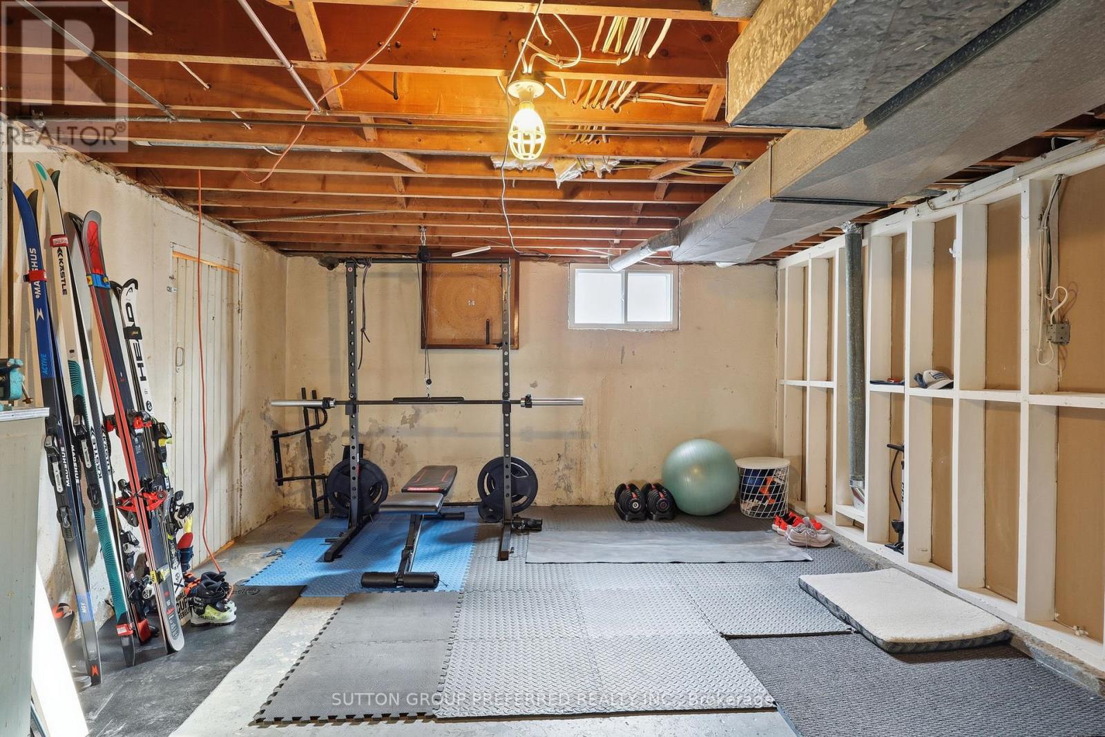 189 Mary Avenue, London South, Ontario  N6J 3L8 - Photo 32 - X12709114