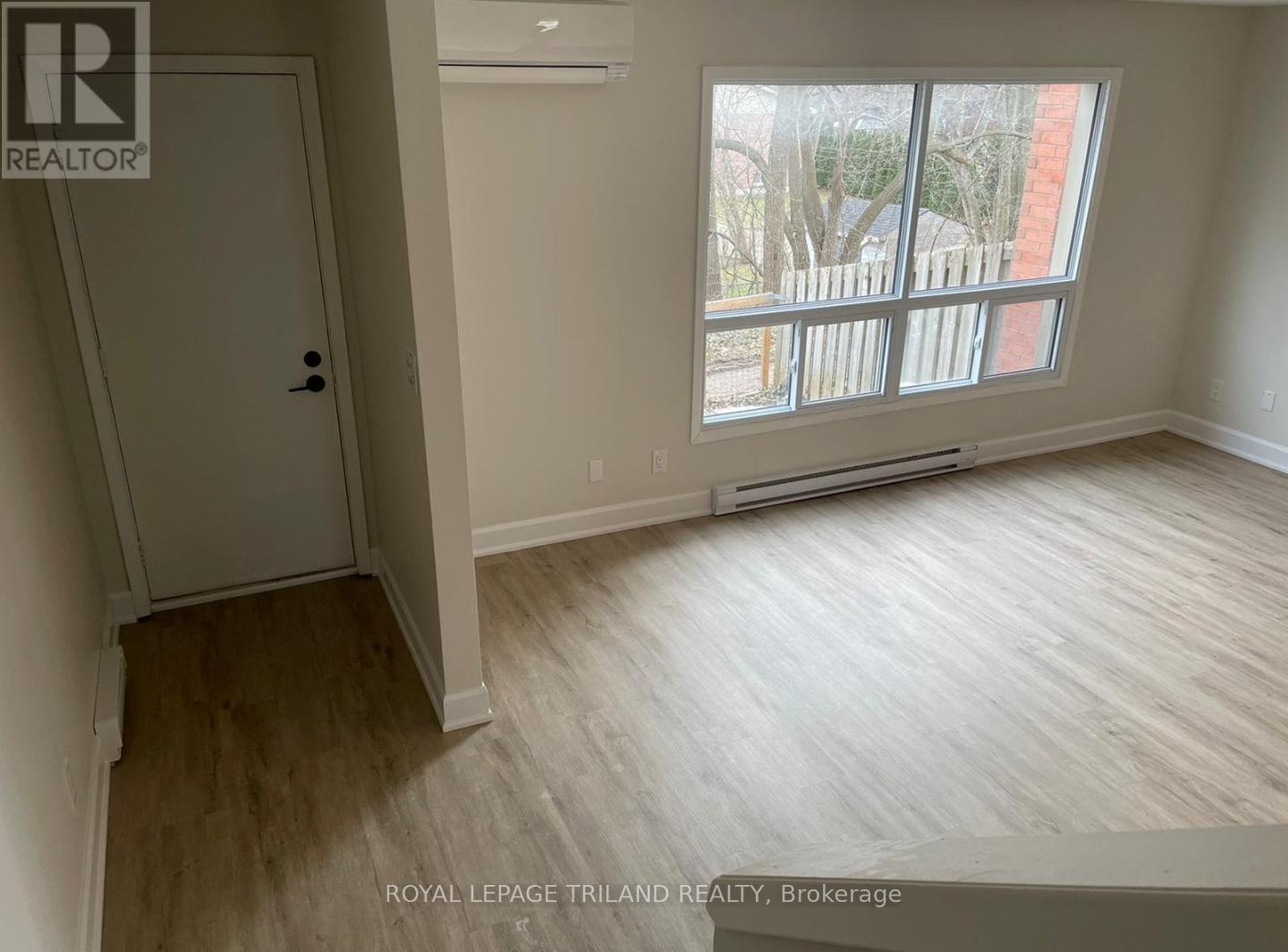 25 - 355 Sandringham Crescent, London South, Ontario  N6C 5K3 - Photo 10 - X12709174