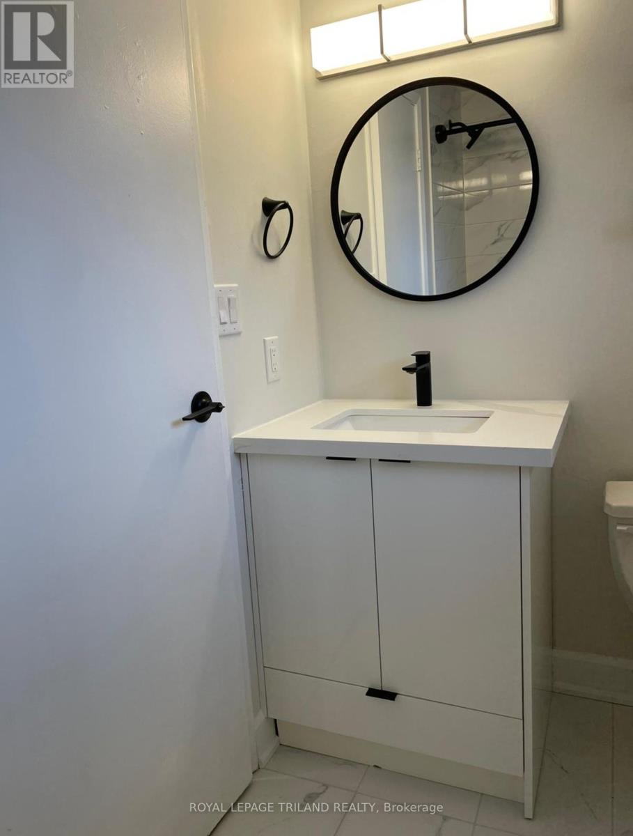 25 - 355 Sandringham Crescent, London South, Ontario  N6C 5K3 - Photo 19 - X12709174