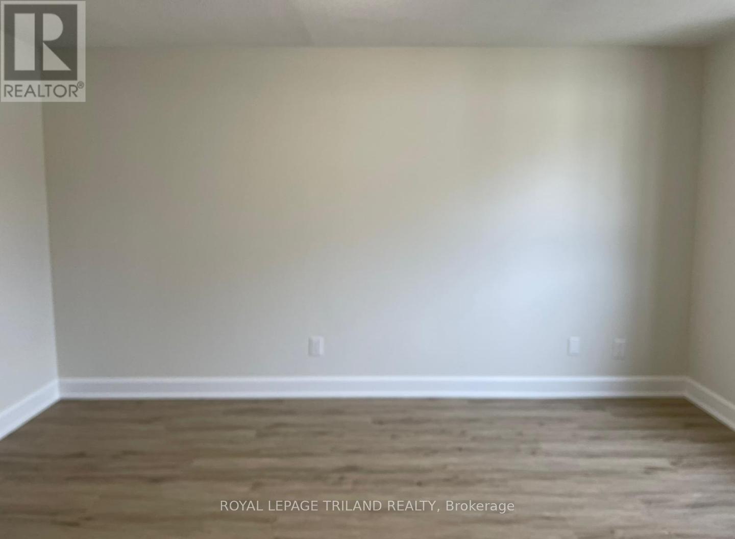 25 - 355 Sandringham Crescent, London South, Ontario  N6C 5K3 - Photo 22 - X12709174