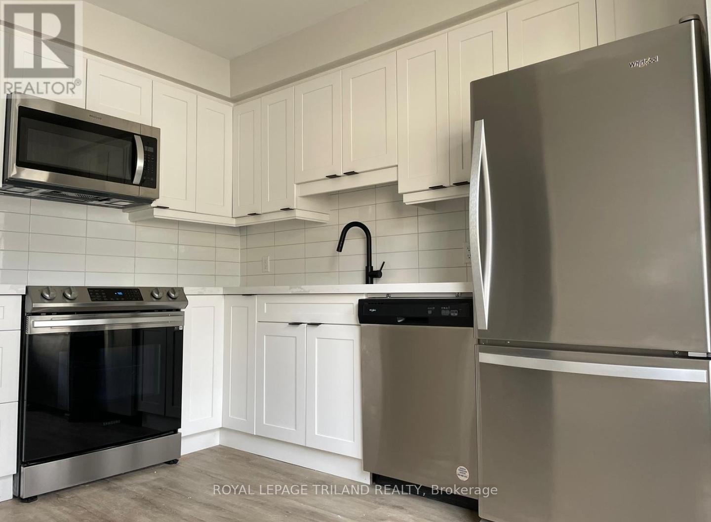 25 - 355 Sandringham Crescent, London South, Ontario  N6C 5K3 - Photo 6 - X12709174