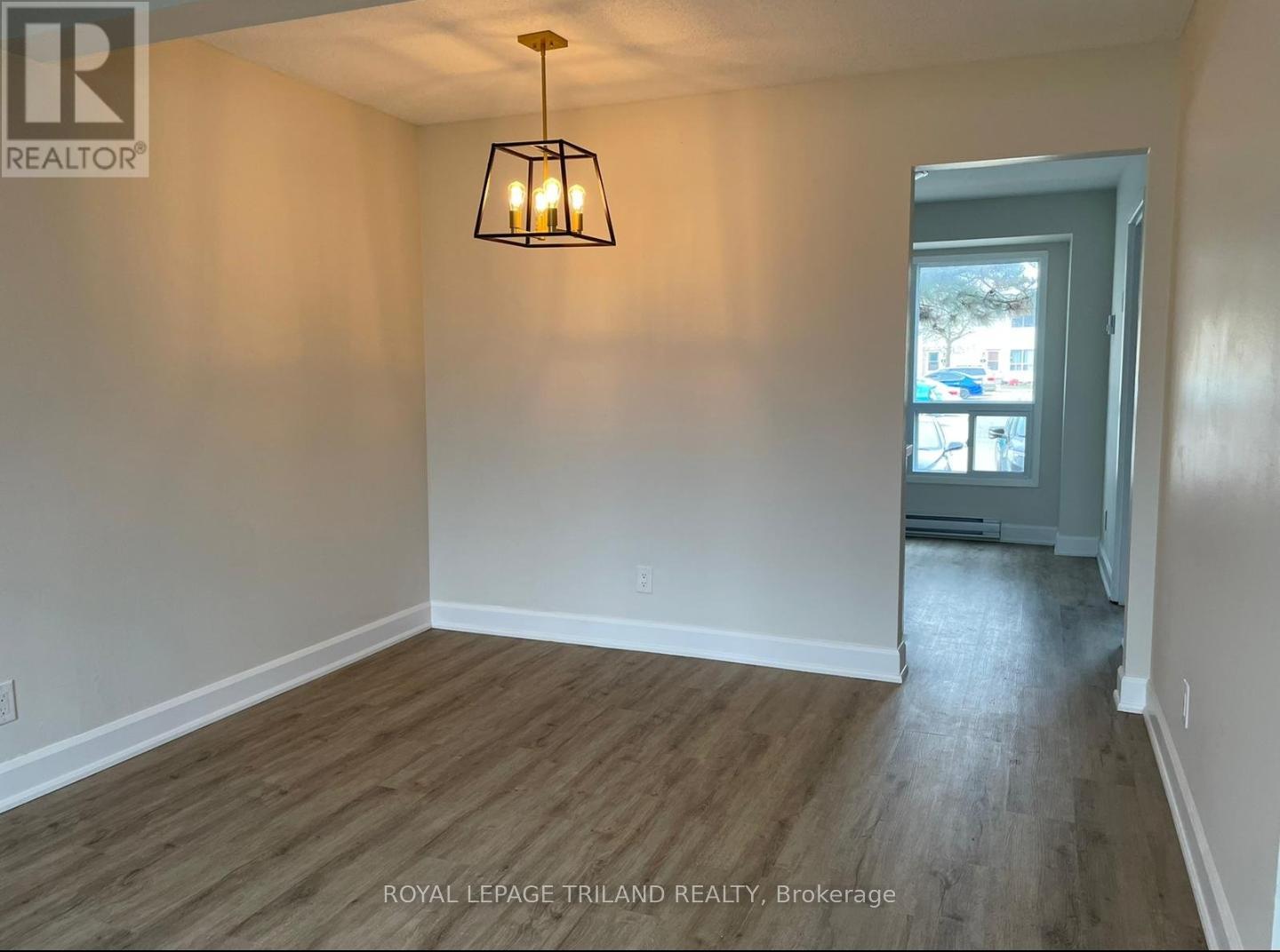 25 - 355 Sandringham Crescent, London South, Ontario  N6C 5K3 - Photo 8 - X12709174