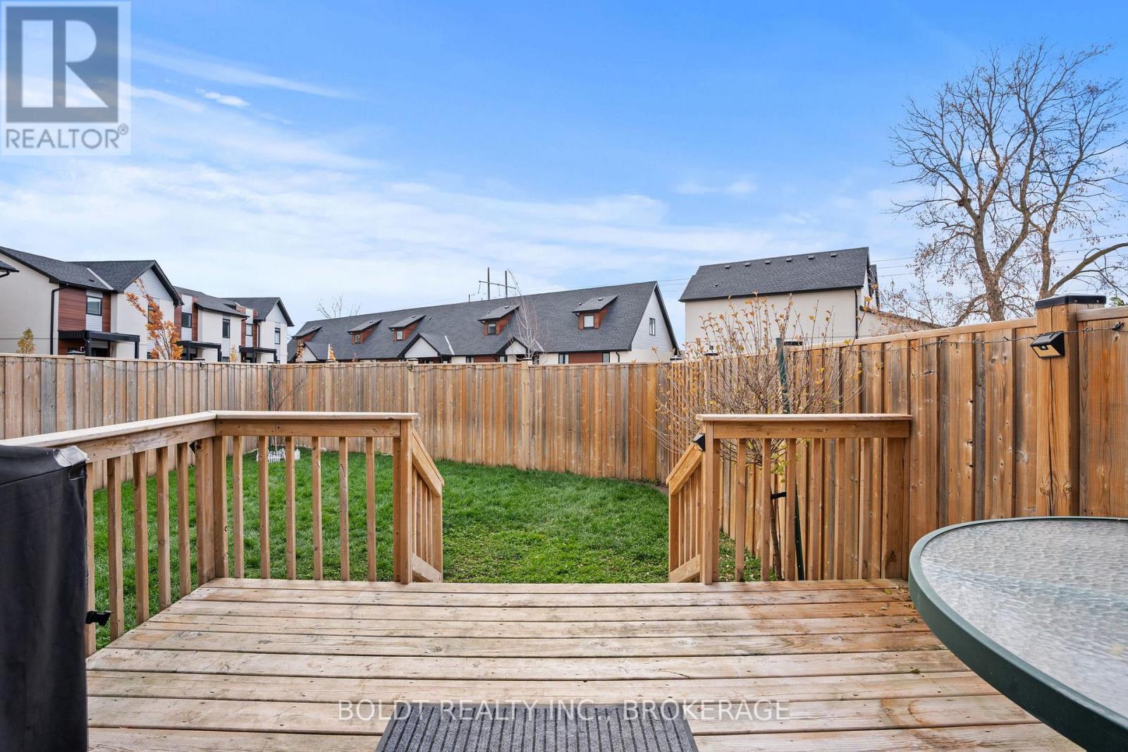 1074b Vansickle Road N, St. Catharines (Grapeview), Ontario  L2S 2X3 - Photo 33 - X12709346