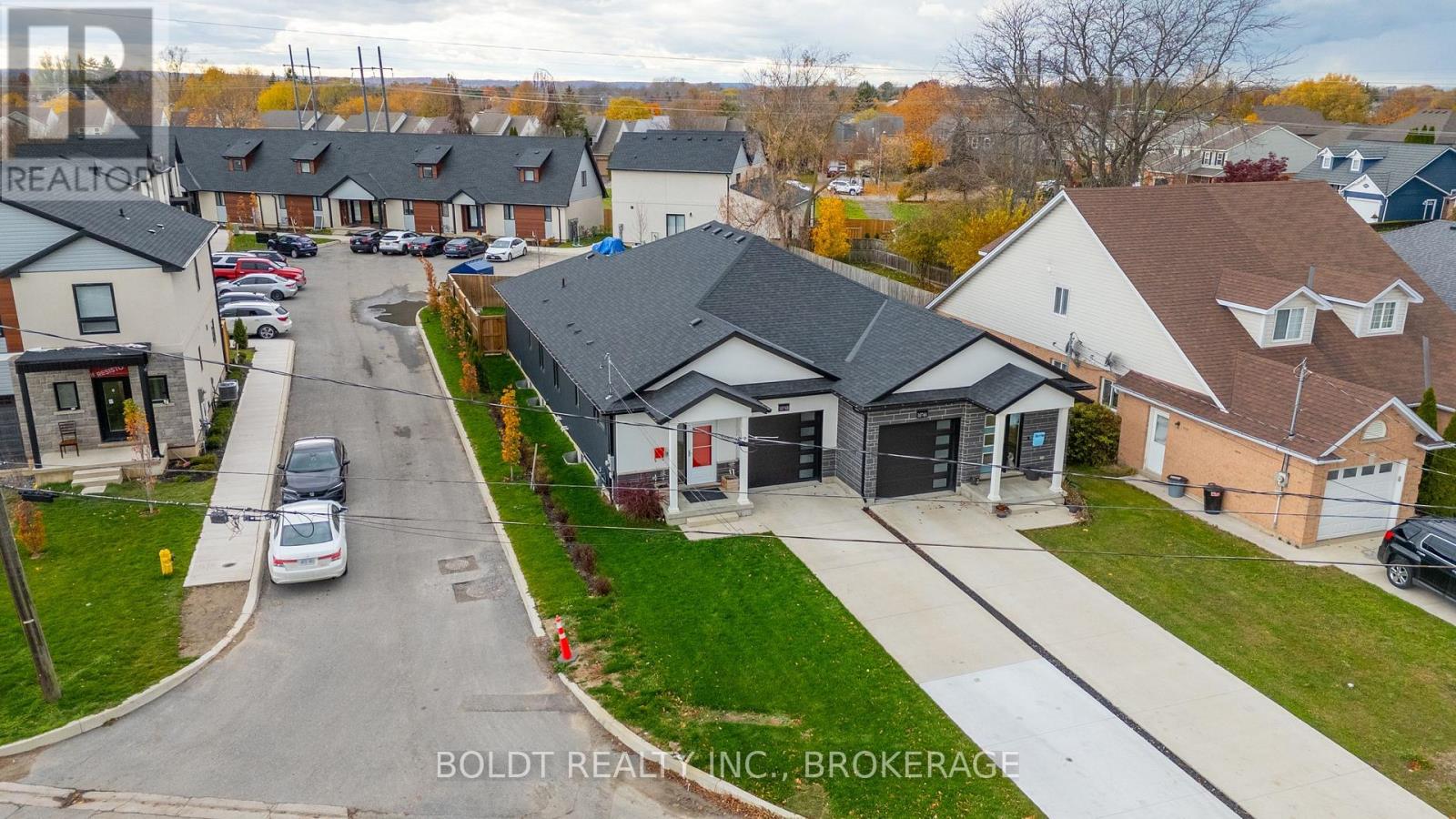 1074b Vansickle Road N, St. Catharines (Grapeview), Ontario  L2S 2X3 - Photo 38 - X12709346