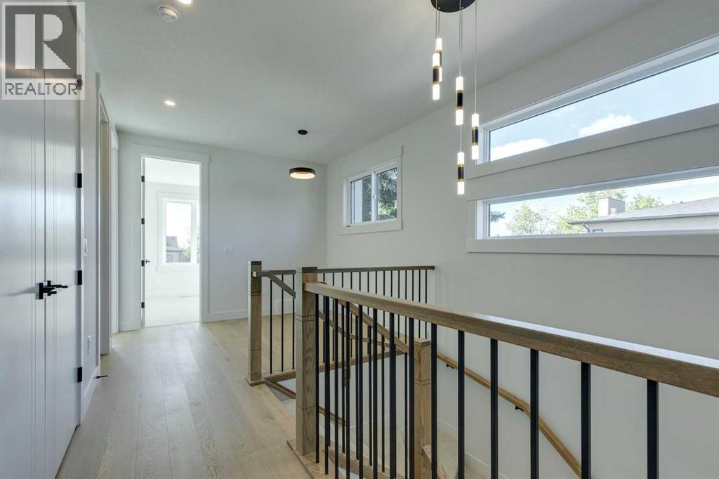 2015 23 Avenue Nw, Calgary, Alberta  T2M 1W2 - Photo 30 - A2274714