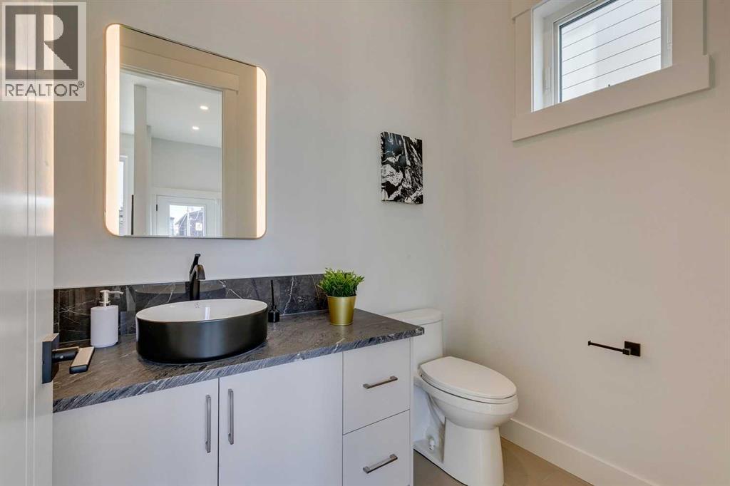 2013 23 Avenue Nw, Calgary, Alberta  T2M 1W2 - Photo 18 - A2274713