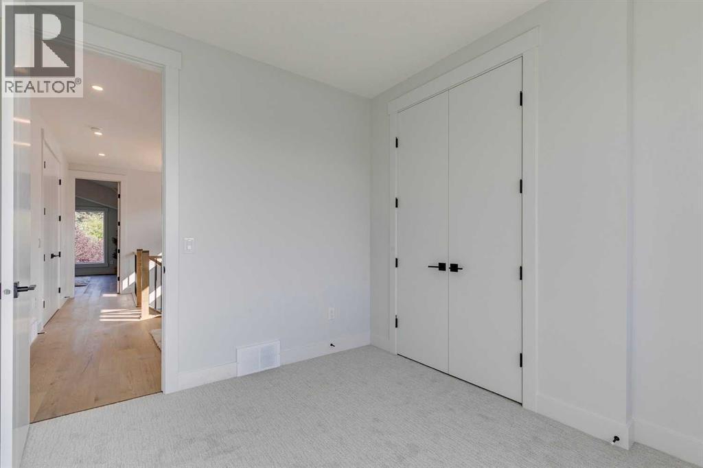 2013 23 Avenue Nw, Calgary, Alberta  T2M 1W2 - Photo 23 - A2274713