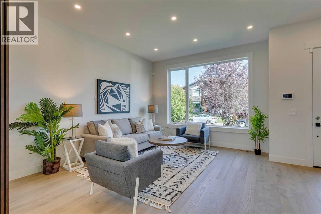 2013 23 Avenue Nw, Calgary, Alberta  T2M 1W2 - Photo 9 - A2274713