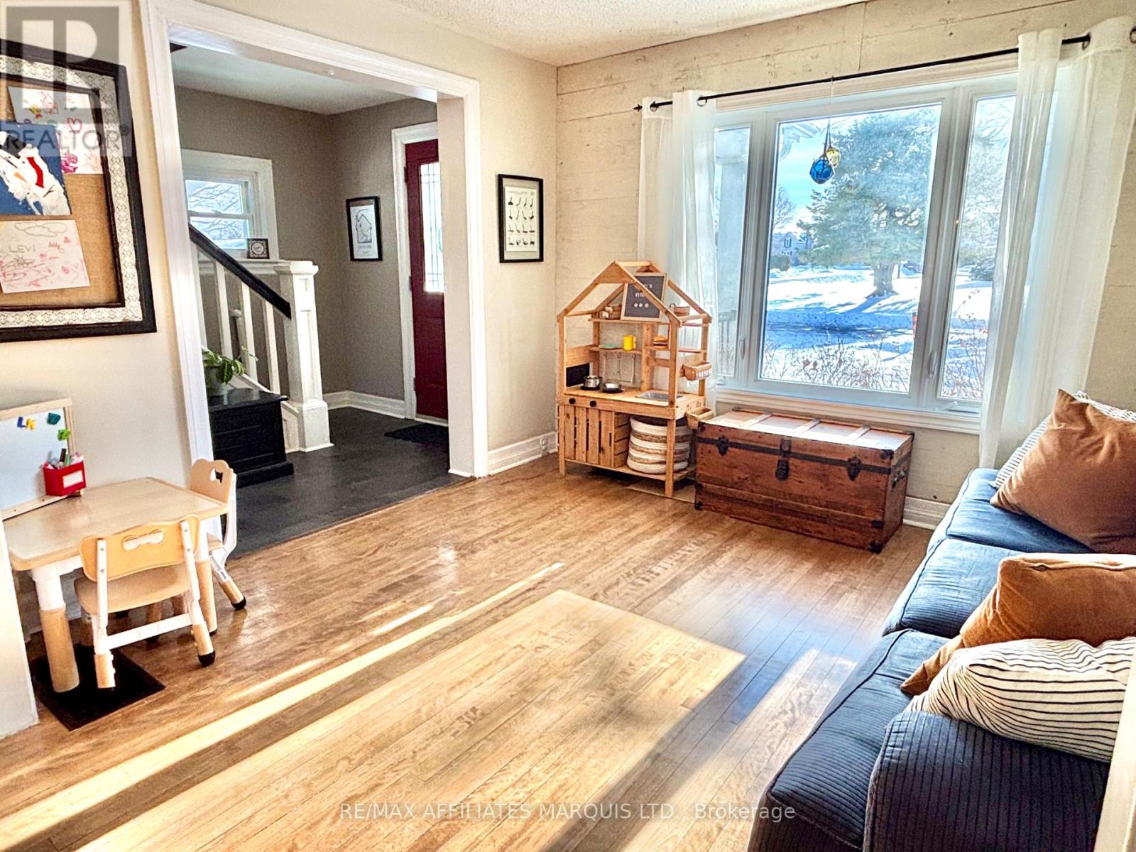 42 Saunders Avenue, South Stormont, Ontario  K0C 1P0 - Photo 10 - X12709314