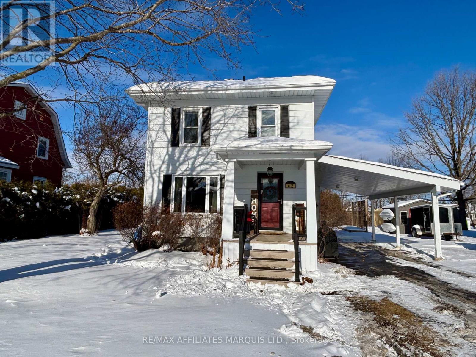 42 Saunders Avenue, South Stormont, Ontario  K0C 1P0 - Photo 2 - X12709314