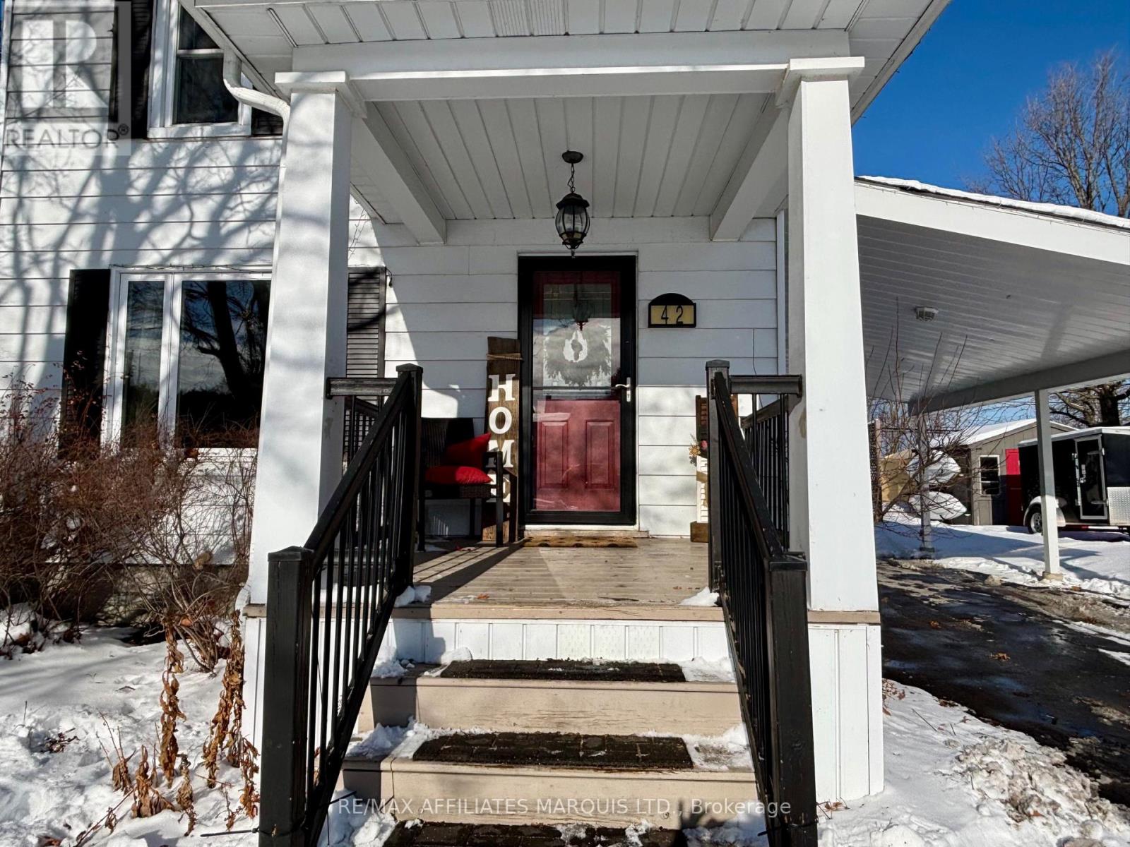 42 Saunders Avenue, South Stormont, Ontario  K0C 1P0 - Photo 4 - X12709314