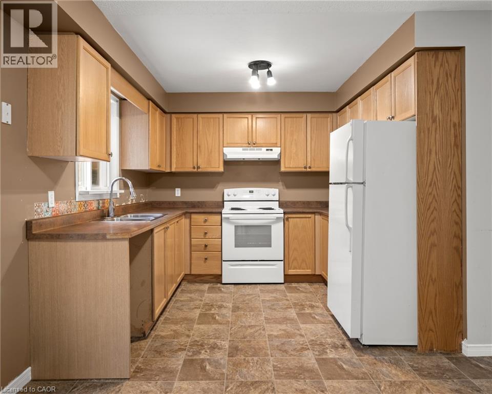 600 White Elm Boulevard Unit# 8, Waterloo, Ontario  N2V 2V2 - Photo 12 - 40795828