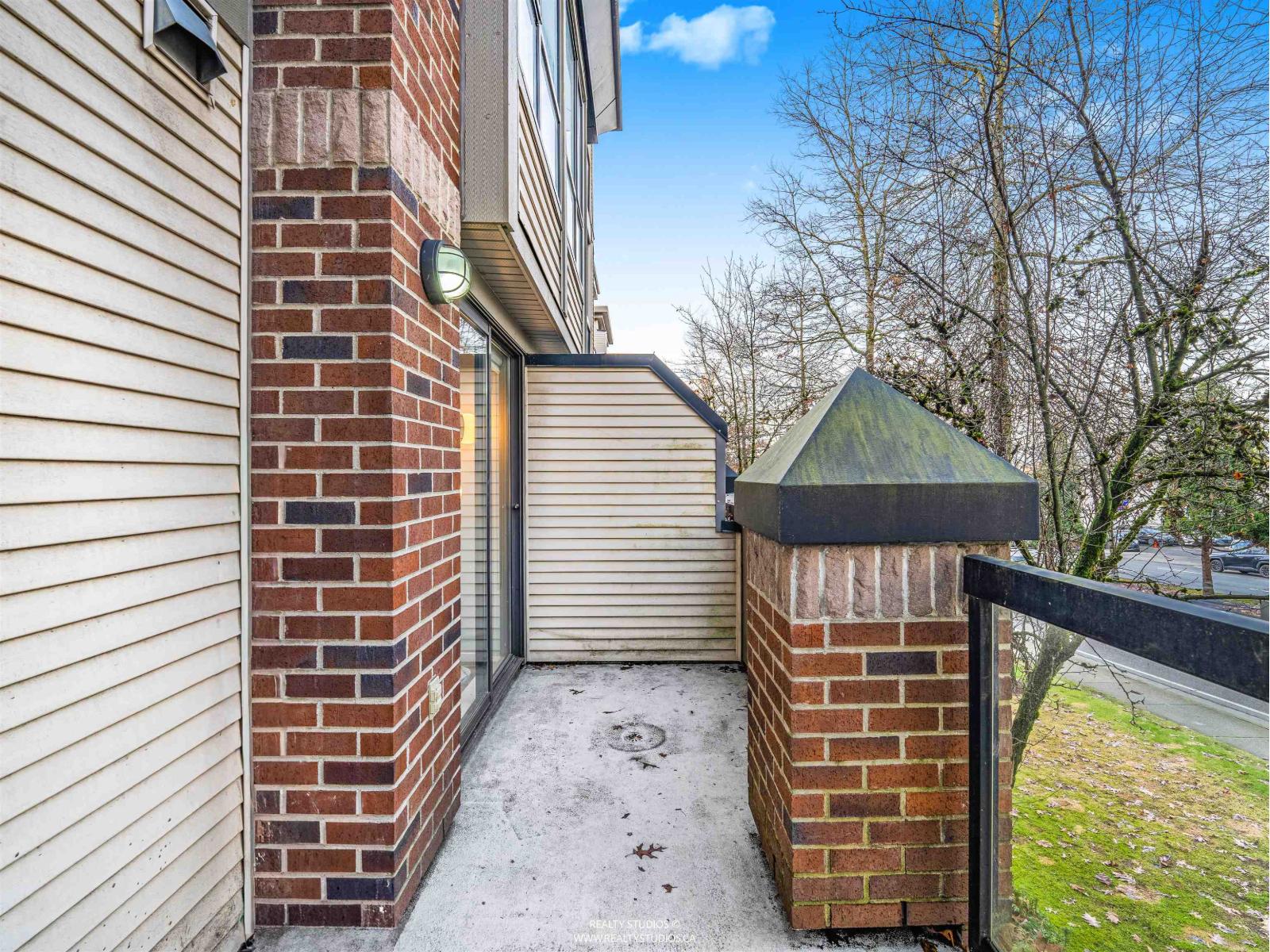 222 10866 City Parkway Way, Surrey, British Columbia V3T 5W9 - Photo 33 - R3078298