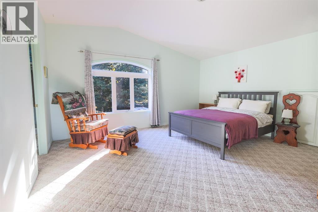 236, 5241 325a Township, Rural Mountain View County, Alberta  T0M 1X0 - Photo 14 - A2263938