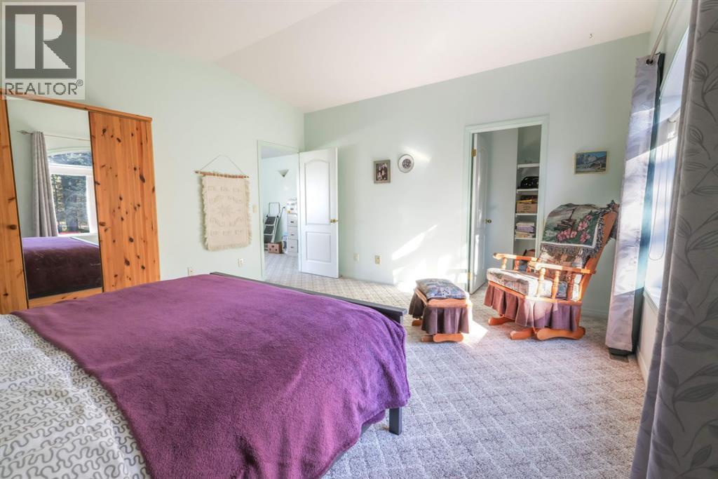 236, 5241 325a Township, Rural Mountain View County, Alberta  T0M 1X0 - Photo 15 - A2263938