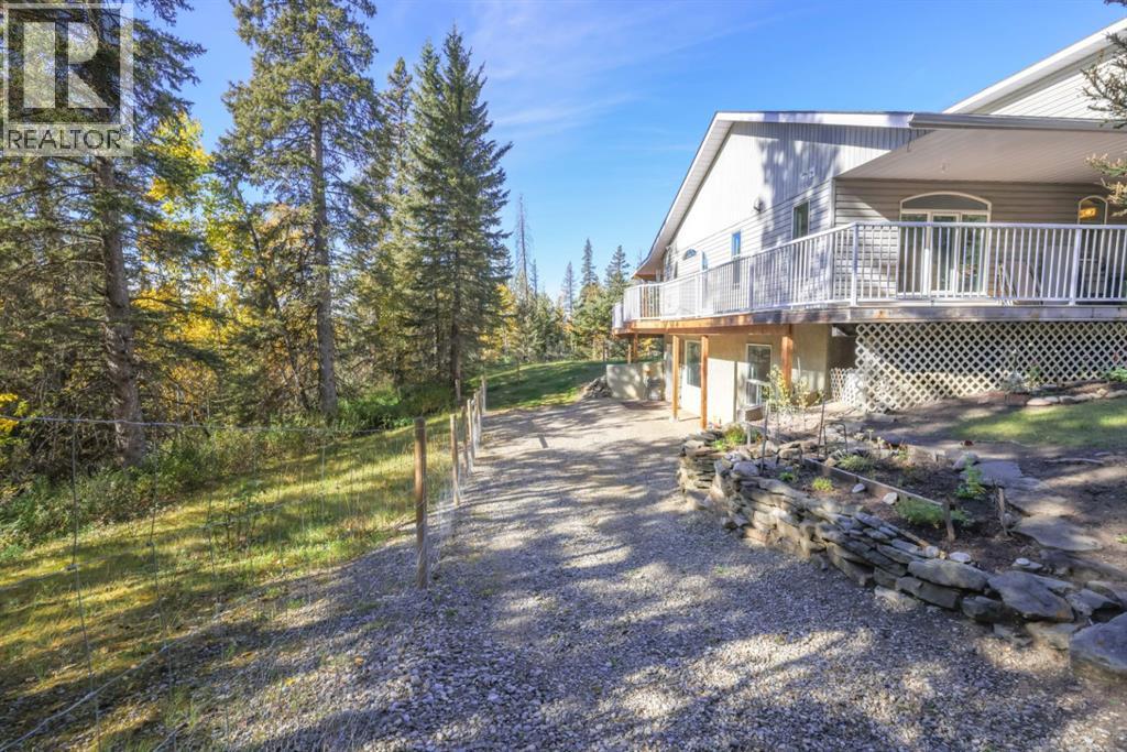 236, 5241 325A Township, Rural Mountain View County, Alberta