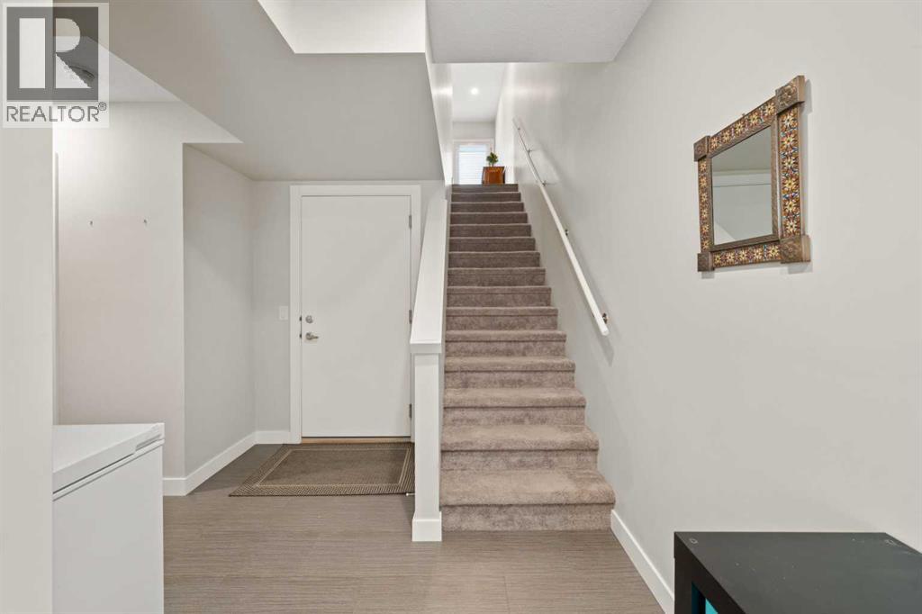 512 Drake Landing Wynd, Okotoks, Alberta  T1S 5R1 - Photo 27 - A2276304