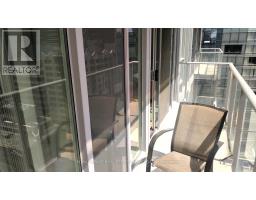 1629 - 126 SIMCOE STREET, Toronto, Ontario