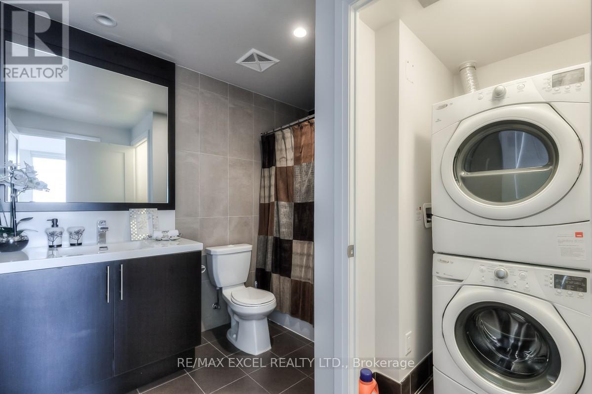 3207 - 2 Anndale Drive, Toronto, Ontario  M2N 0G5 - Photo 10 - C12709112