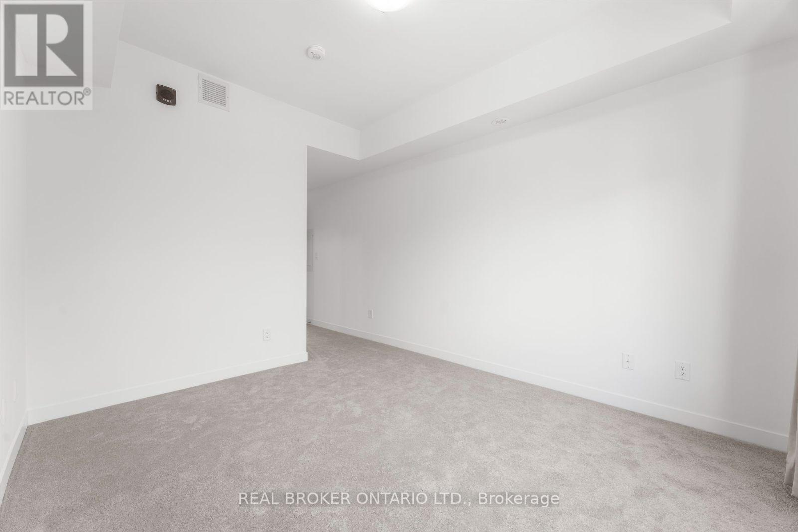 5 - 16 Marquette Avenue, Toronto, Ontario  M6A 0E1 - Photo 23 - C12709194