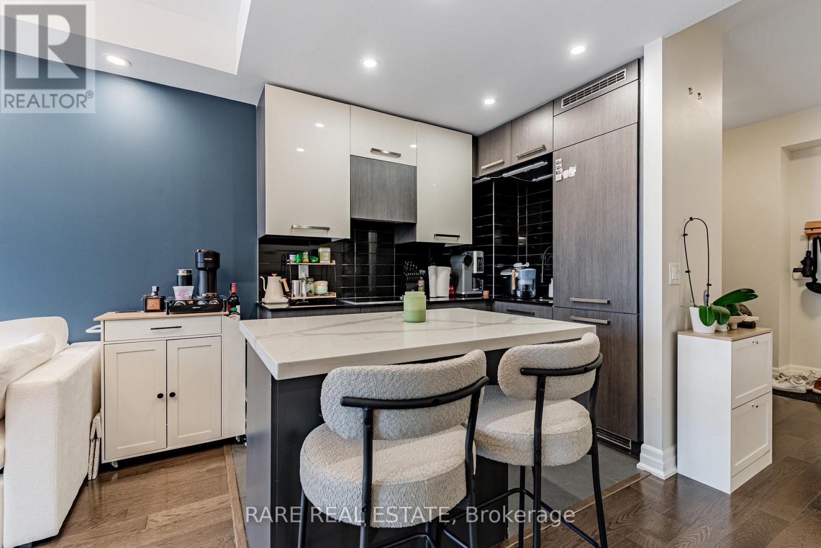 1504 - 8 The Esplanade, Toronto (Waterfront Communities), Ontario  M5E 0A6 - Photo 6 - C12709264