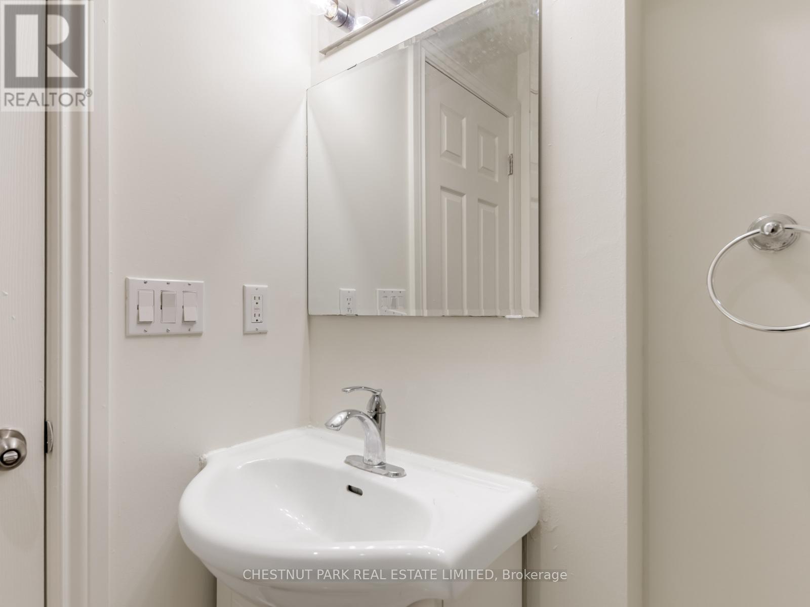 Lower - 121 Cheritan Avenue, Toronto, Ontario  M4R 1S8 - Photo 15 - C12709274