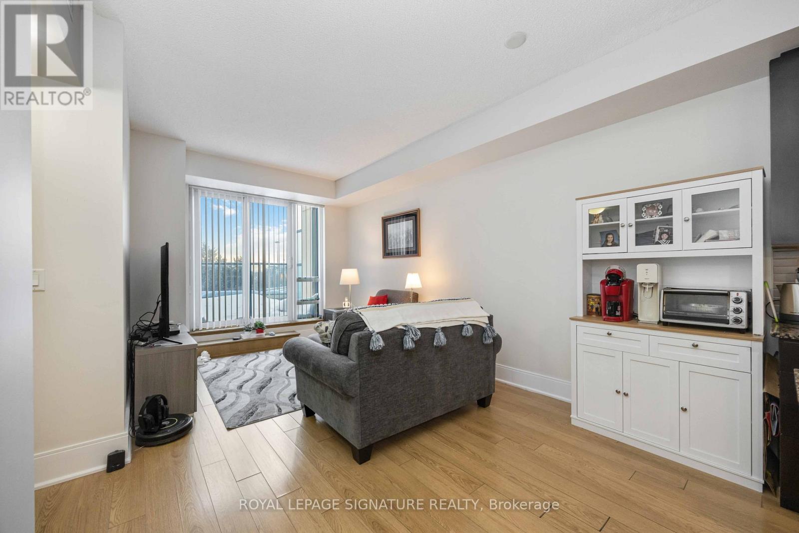 403 - 181 Wynford Drive, Toronto, Ontario  M3C 0C6 - Photo 4 - C12709310