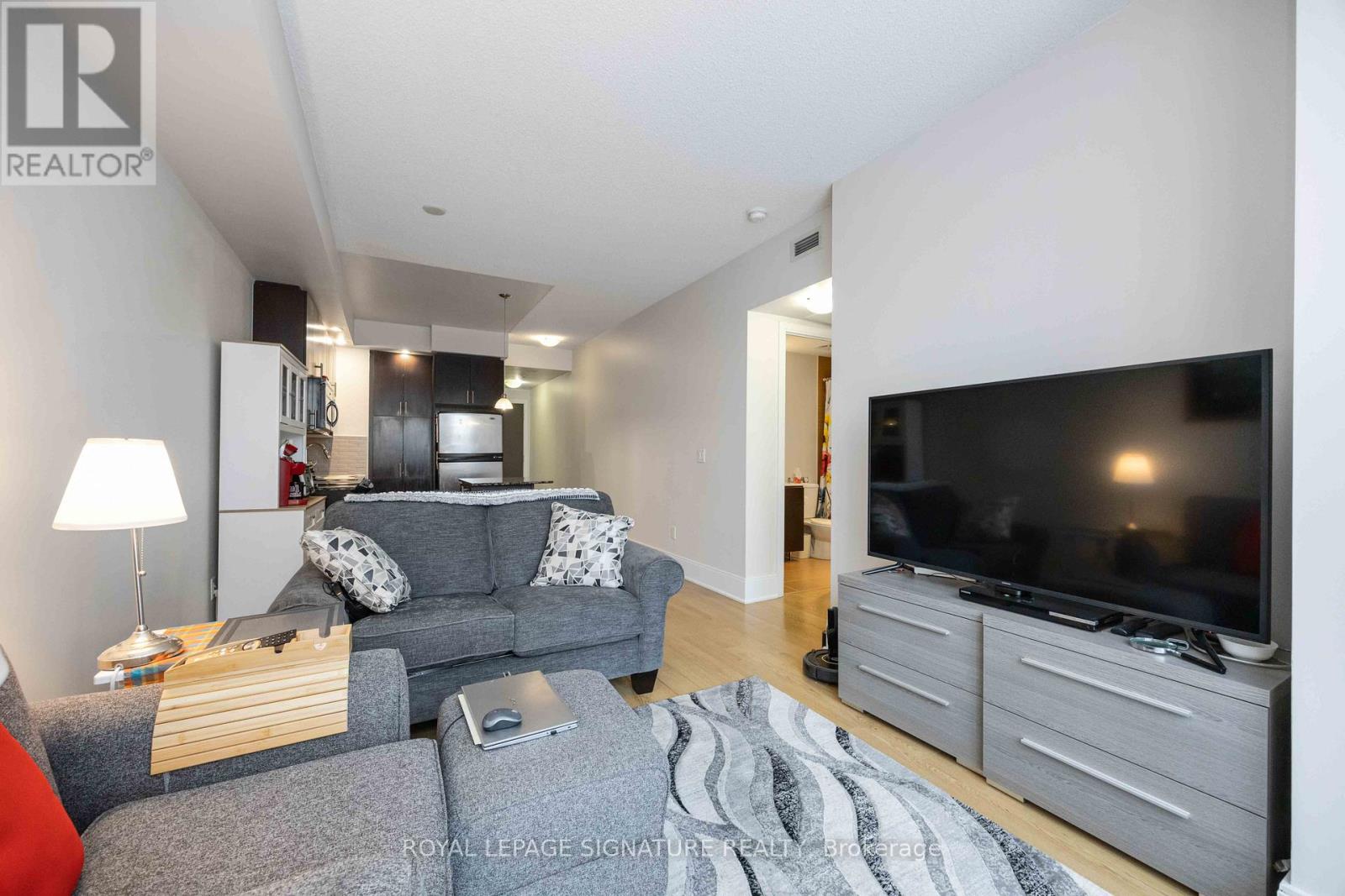 403 - 181 Wynford Drive, Toronto, Ontario  M3C 0C6 - Photo 9 - C12709310