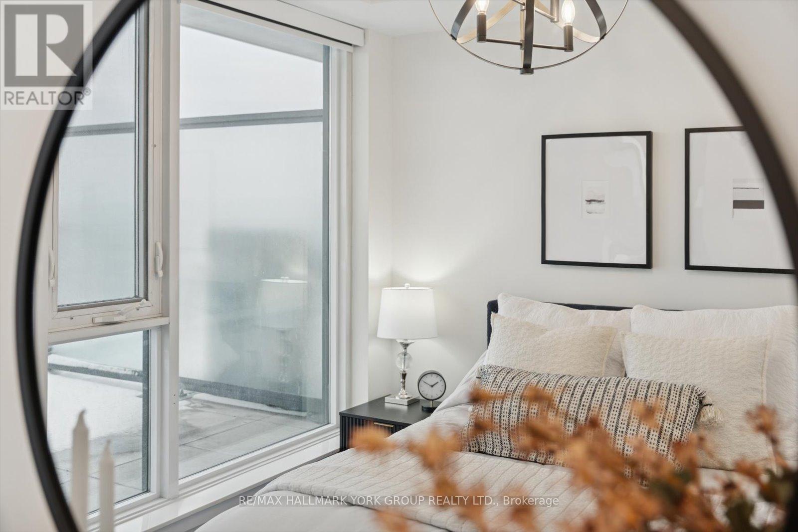 1607 - 297 College Street, Toronto, Ontario  M5T 0C2 - Photo 16 - C12709326