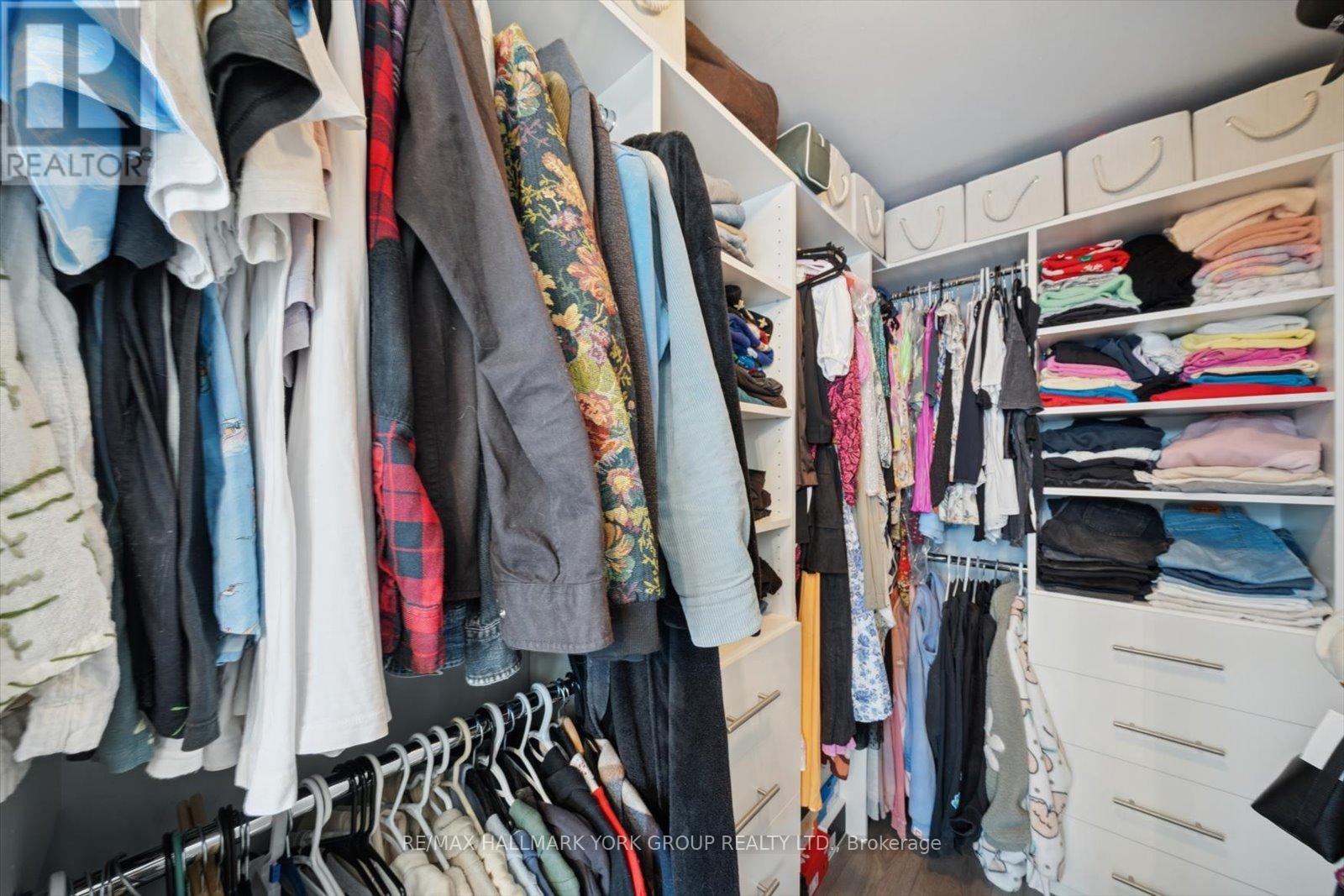 1607 - 297 College Street, Toronto, Ontario  M5T 0C2 - Photo 17 - C12709326