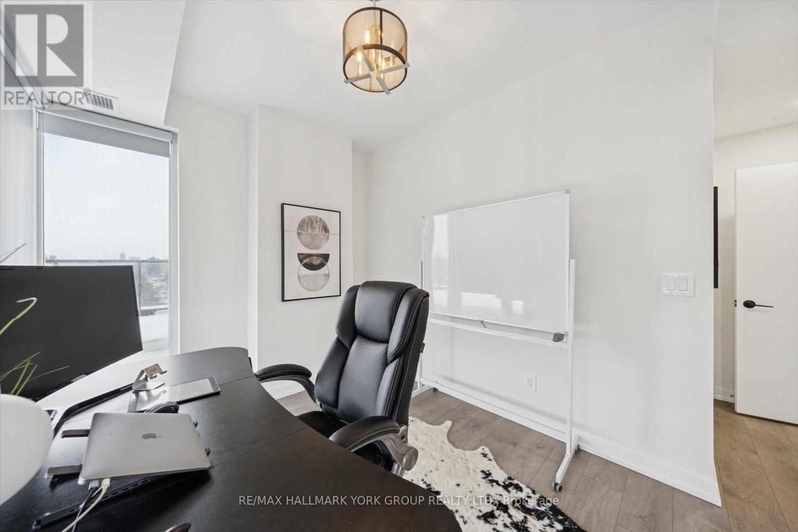 1607 - 297 College Street, Toronto, Ontario  M5T 0C2 - Photo 21 - C12709326