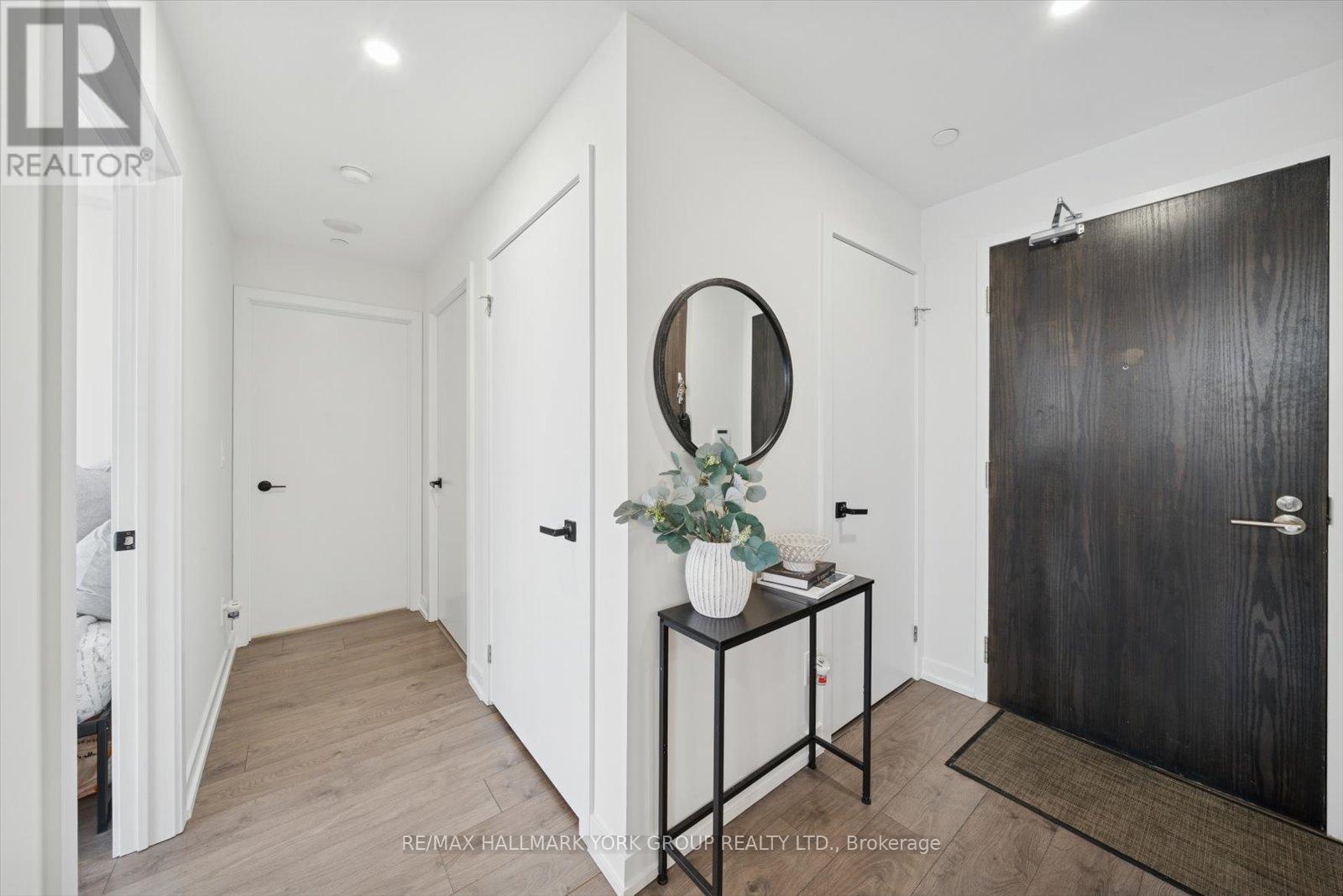 1607 - 297 College Street, Toronto, Ontario  M5T 0C2 - Photo 5 - C12709326