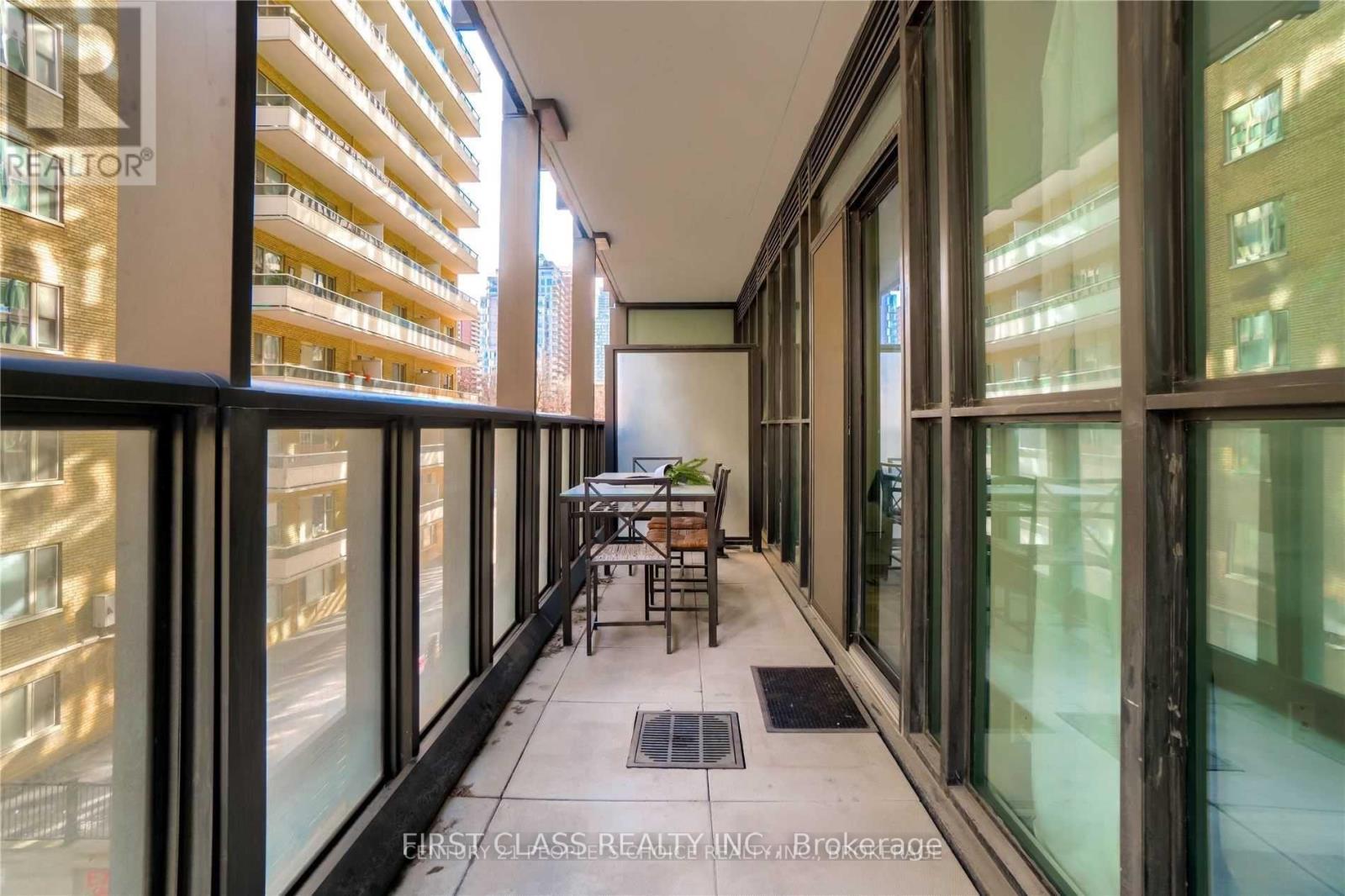 318 - 101 Charles Street E, Toronto, Ontario  M4Y 0A9 - Photo 18 - C12709338