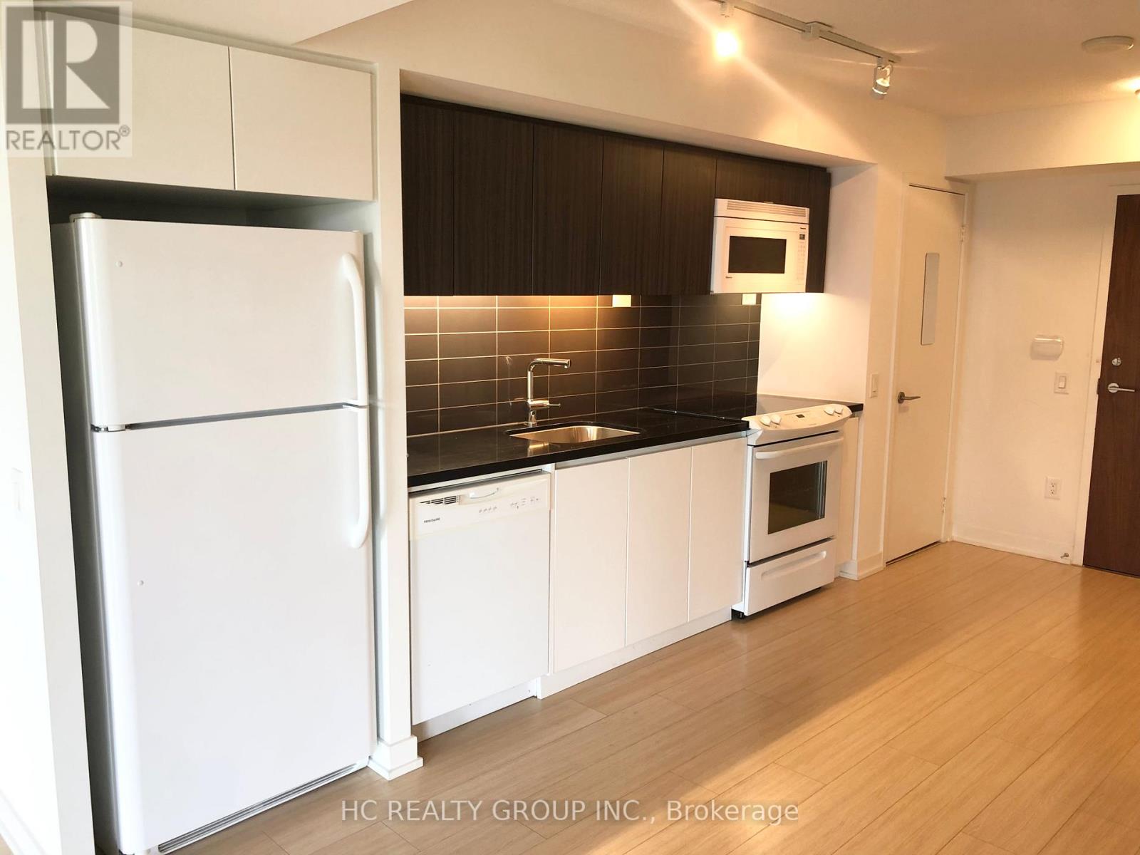 722 - 85 Queens Wharf Road, Toronto, Ontario  M5V 0J9 - Photo 10 - C12709340