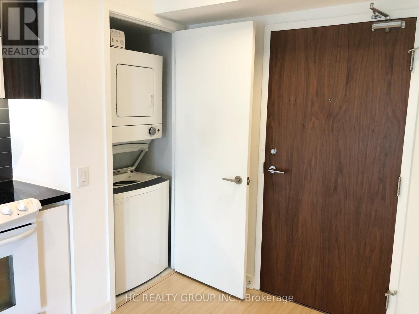 722 - 85 Queens Wharf Road, Toronto, Ontario  M5V 0J9 - Photo 11 - C12709340