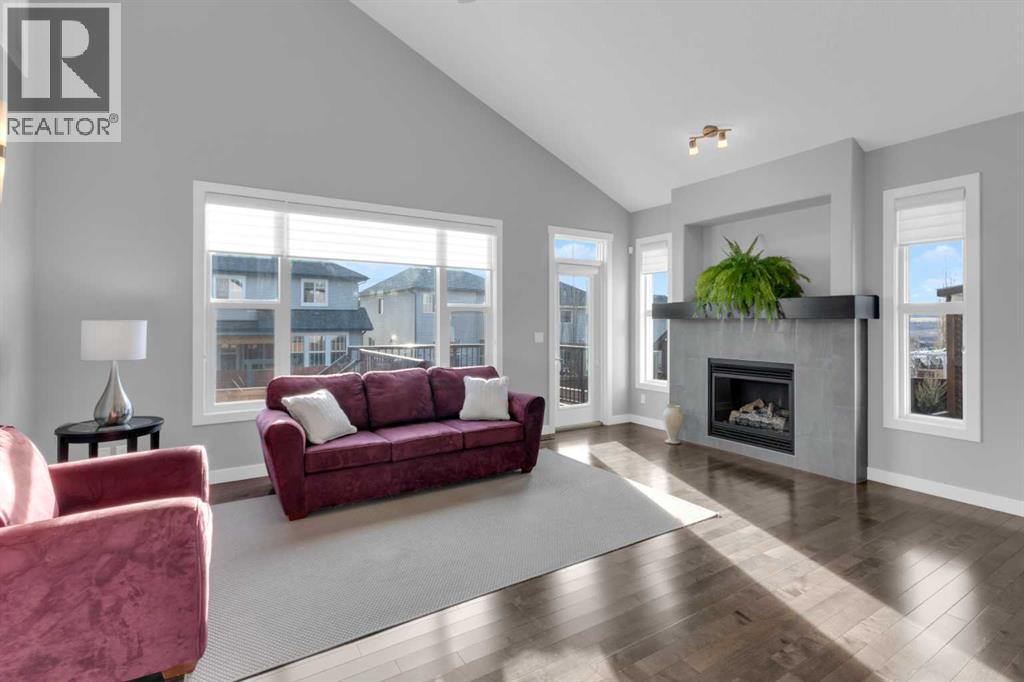 192 Heritage Boulevard W, Cochrane, Alberta  T4C 0S5 - Photo 13 - A2278929