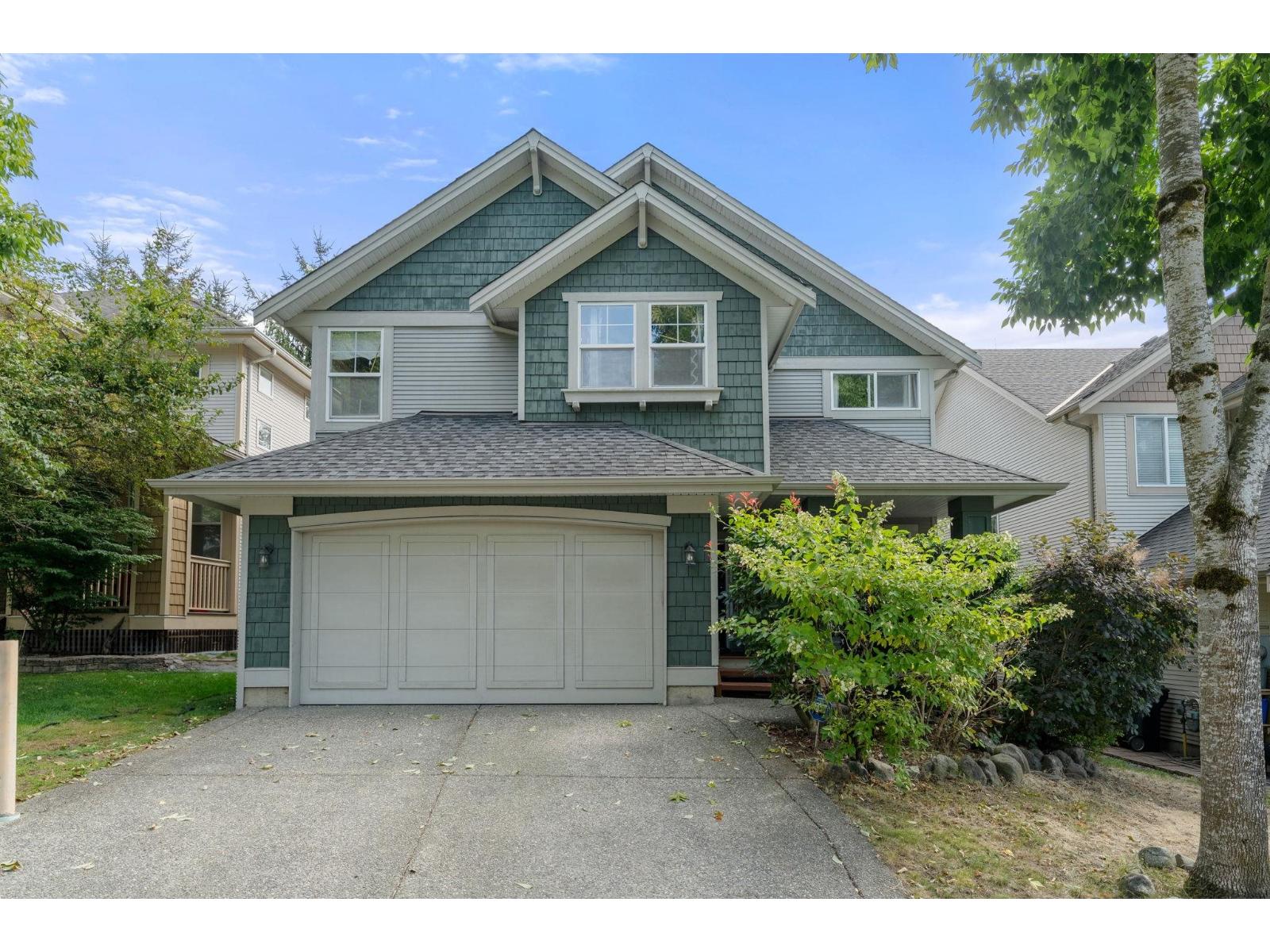 6942 198b Street, Langley, British Columbia  V2Y 3B4 - Photo 2 - R3057396