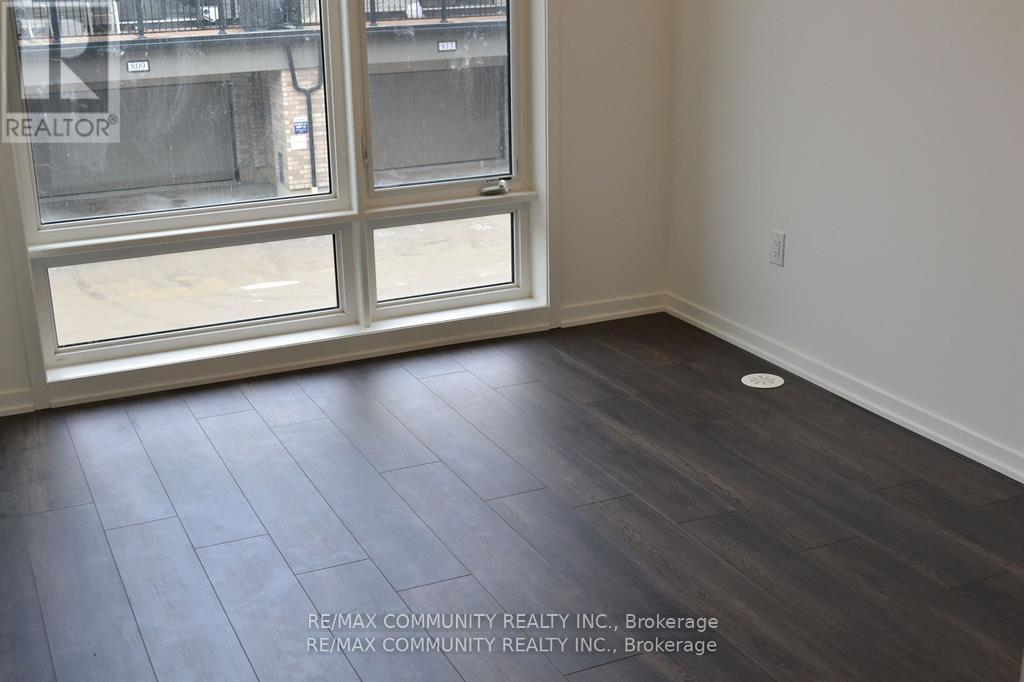 811 Stanstead Path, Oshawa (Samac), Ontario  L1K 3G4 - Photo 4 - E12709140