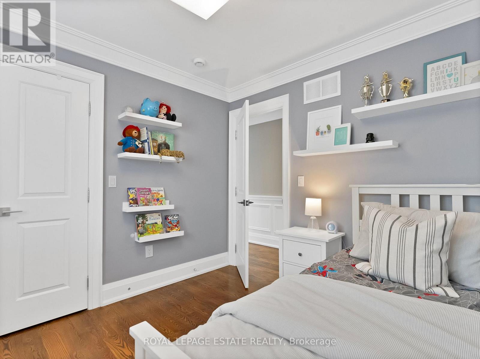 19 Red Deer Avenue, Toronto (Birchcliffe-Cliffside), Ontario  M1N 2Y9 - Photo 34 - E12709266